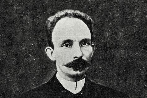 how many books did jose marti write? in what ways did his literary works reflect the Cuban identity?